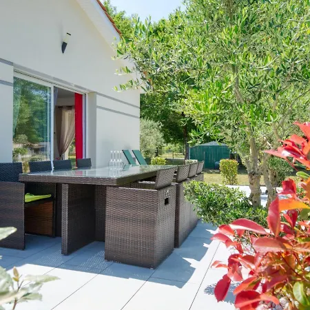 Nyaraló Plassan By Interhome Lesparre-Médoc